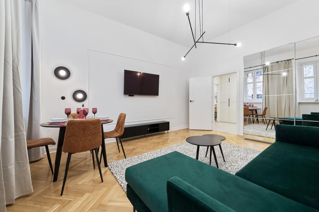 The Market Square Siedmiu Elektorow Apartment By Noclegi Renters Vratislav Exteriér fotografie